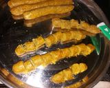 A picture of step 5 of Lauki ke muthiya.