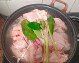 Foto langkah ke 3 dari resep Ayam Ungkep Lengkoas.