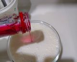A picture of step 2 of Rose Lassi.