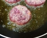 A picture of step 6 of Beetroot cutlets.