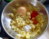 A picture of step 3 of Ragda Pattice.