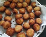 A picture of step 7 of Dahi Bhalla Chaat.