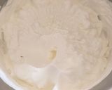 Csokis, málnakrémes, tejszínes, mascarponés szelet recept fázis 5 fotója