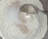 صورة لخطوة 1 من وصفة سفنج الخفاف تع الفرينة 🤗