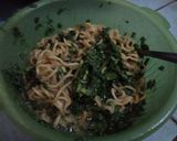 Foto langkah ke 4 dari resep Omelet mie.