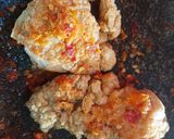 Foto langkah ke 7 dari resep Ayam Geprek Pedas Gurih.