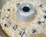 Foto langkah ke 3 dari resep 63. Bolu kukus tape topping keju kismis.