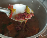 Foto del paso 4 de la receta: Sopa especial de codillos y frijoles