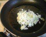 A picture of step 3 of Stuffed Pepper with Goats Cheese.
