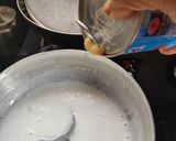 A picture of step 2 of Rose Pudding.