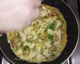 A picture of step 5 of Cheese Potato Omelette🤤🧀🇫🇷.