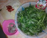 Foto langkah ke 1 dari resep Ca kangkung udang siram kuah tiram.