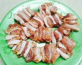 Hình bước làm 4 của món Bánh ướt thịt ba chỉ xiên que