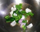 A picture of step 6 of Chicken menchurian.