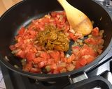 Une image de l'étape 8 de Haricots azuki aux tomates roses, coriandre et punjabi pachranga.