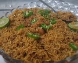 صورة لخطوة 3 من وصفة كبسه اندومي مع الدجاج 😍😍