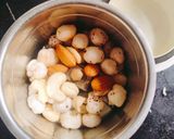 A picture of step 1 of Makhana kheer.
