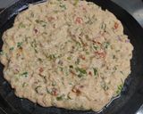 A picture of step 3 of Veg Suji Chilla.