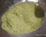 आलू की ग्रीन पूरी (aloo ki green poori recipe in Hindi) रेसिपी चरण 2 फोटो