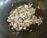 A picture of step 3 of Dhaba Style Spinach Mushroom 🍄‍🟫.