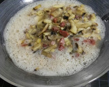 Foto del paso 4 de la receta: Tortilla de champiñones y jamón con patatas fritas