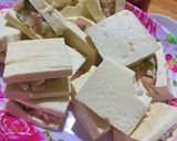 Hình bước làm 3 của món Đậu nhồi thịt tẩm hành lá