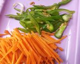 Foto langkah ke 1 dari resep Cah Toge Telur Pedas.