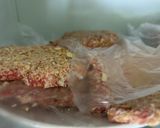 Foto del paso 4 de la receta: Milanesas de carne picada!😋
