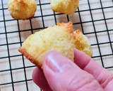 Foto del paso 3 de la receta: Coquitos salados 🥥 Coquitos de queso 🧀 Sin harina, sin gluten 🥥