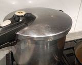 Foto del paso 4 de la receta Albóndigas a la cerveza olla exprés