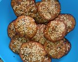 A picture of step 4 of Makai Methi Vada (Maize Flour, Fresh Fenugreek Vada).