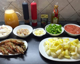 Foto del paso 1 de la receta: Patatas con langostinos y calamares