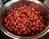 Foto del paso 1 de la receta: Mermelada bio de bayas de Rosa Mosqueta