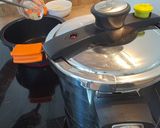Foto del paso 4 de la receta: Pavo en salsa con arroz y patacones