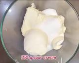 A picture of step 5 of New York baked cheesecake.