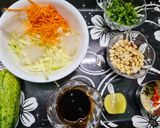 A picture of step 2 of Thai 'Som Tam' Green Papaya Salad.