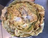 Une image de l'étape 6 de Salade castelfranco a l ail des ours et oignon rouge.