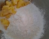Foto langkah ke 2 dari resep Kue mangkok mekar dan lembut/ apem tepung beras (pake tape).