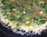 A picture of step 6 of Hare piyaz ka omelette.