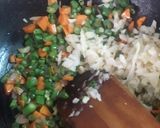 A picture of step 2 of Vegetable fried rice.