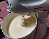 Foto langkah ke 3 dari resep Resep Black forest lembut & butter cream yg lembut n creamy.