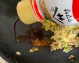 A picture of step 4 of Fried Rice with Small Fried Eggs.