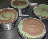 Foto langkah ke 3 dari resep Bolu Kukus kurang Ngakak Choco Pandan.