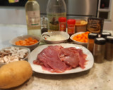 Foto del paso 1 de la receta: Estofado de solomillo de cerdo con patatas y calabaza