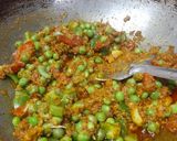 A picture of step 2 of Mushroom Matar malai sabji.