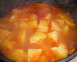 Foto del paso 6 de la receta: Patatas con espinacas y bacalao