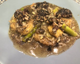 Foto del paso 7 de la receta: Patatas a la importancia guisadas con morcilla de Burgos y espárragos trigueros