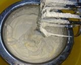 Hình bước làm 4 của món Bánh khúc cây giáng sinh