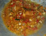Foto langkah ke 3 dari resep Balungan Ayam Bumbu Ganep.