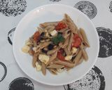 Pas rețetă Paste (pennette) cu vinete, roșioare și mozzarella 7 fotografie